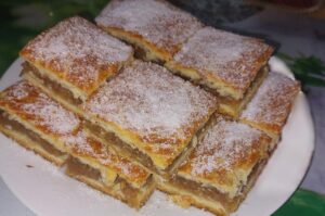 Legfinomabb almáspite recept Almáspite