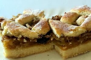 rácsos almás linzer