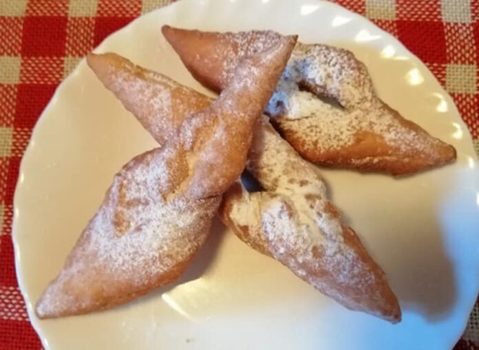 csörögefánk