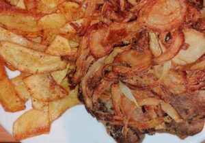 Hagymás rostélyos - egyszerűen tökéletes hagymás rostélyos